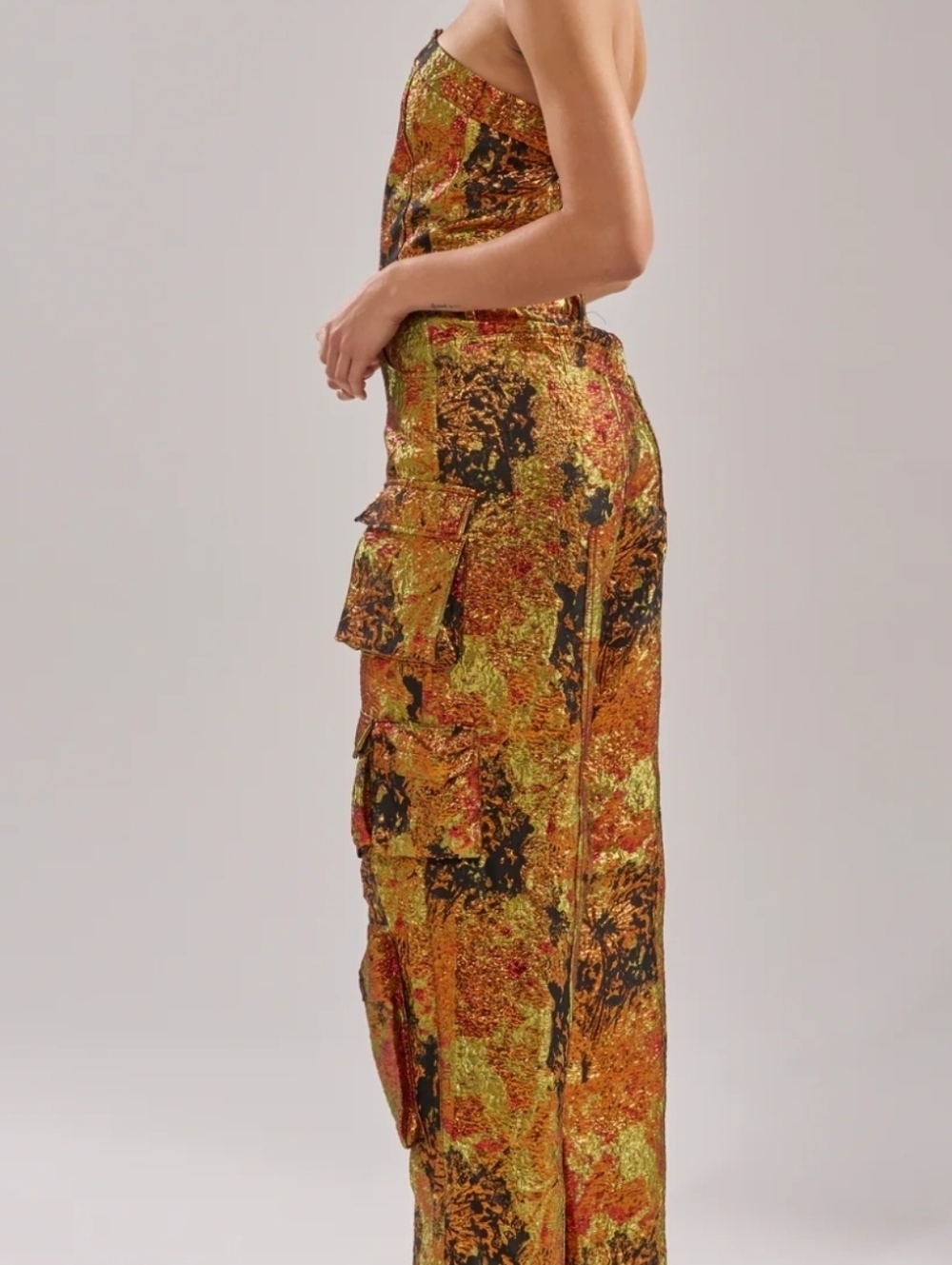 NIKKI BROCADE JUMPSUIT - L - Picture 4 of 4